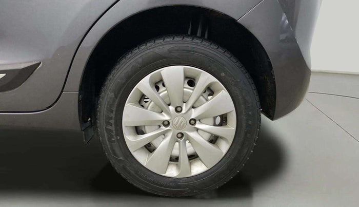 2016 Maruti Baleno SIGMA PETROL 1.2, Petrol, Manual, 30,572 km, Left Rear Wheel