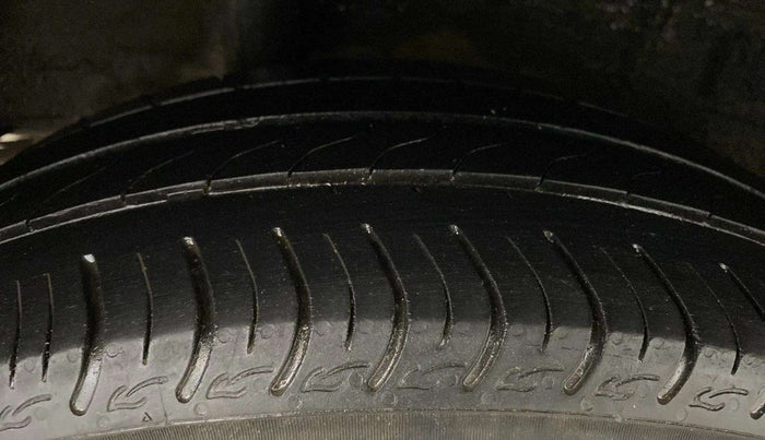 2022 Honda Amaze 1.2L I-VTEC VX CVT, Petrol, Automatic, 45,986 km, Right Rear Tyre Tread