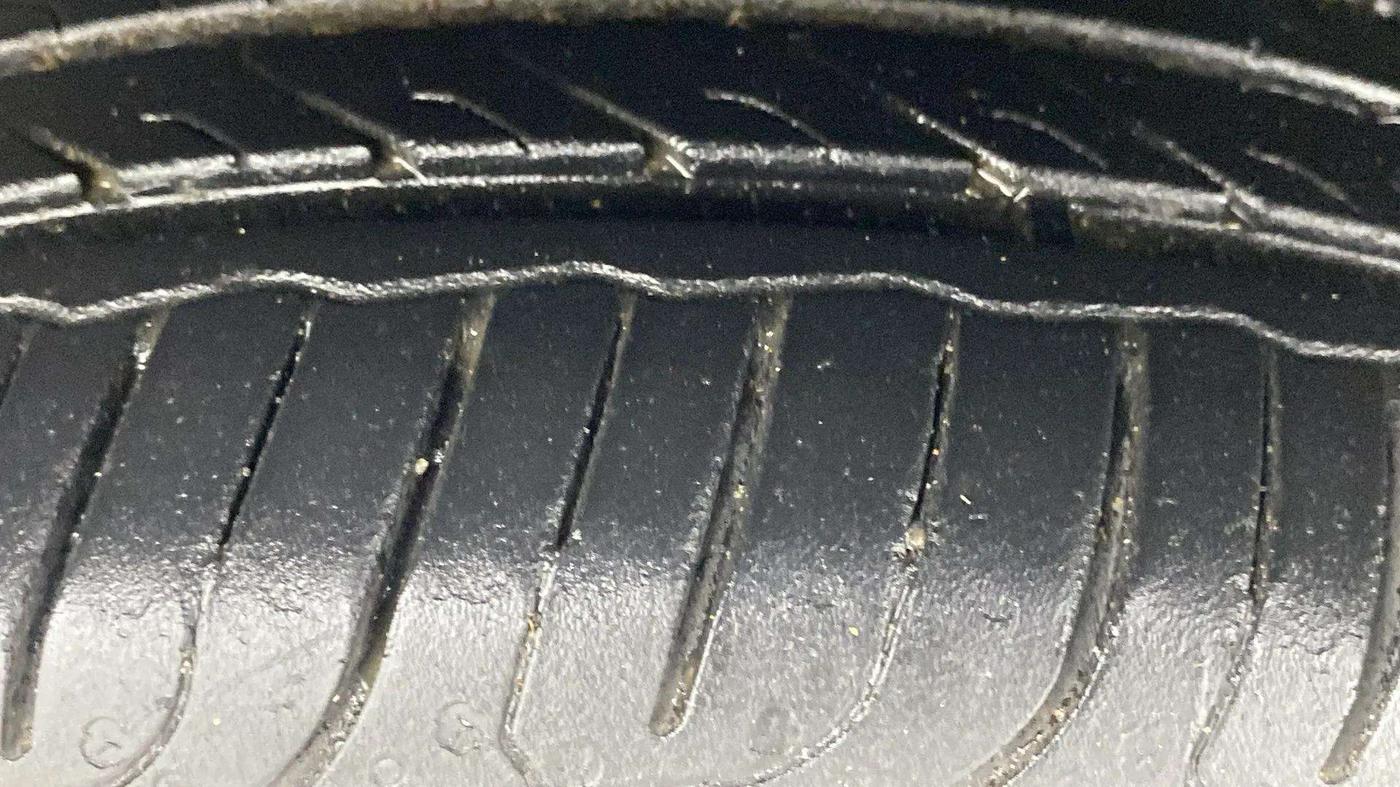 2020 Honda Amaze 1.2L I-VTEC VX CVT, Petrol, Automatic, 68,387 km, Left Front Tyre Tread