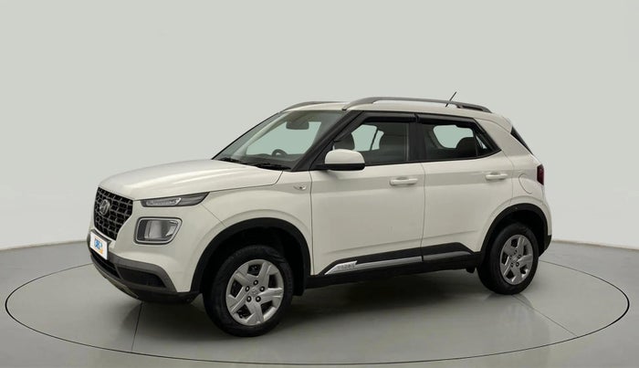 2020 Hyundai VENUE S 1.2, Petrol, Manual, 45,377 km, Left Front Diagonal
