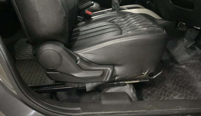 2018 Maruti Baleno DELTA PETROL 1.2, Petrol, Manual, 75,061 km, Driver Side Adjustment Panel