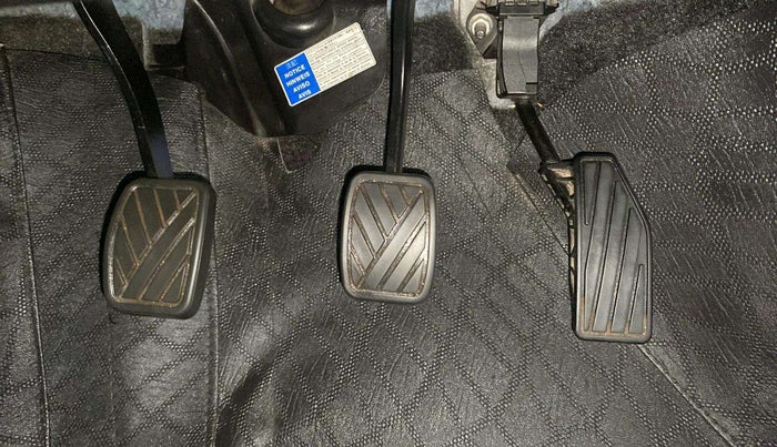 2018 Maruti Baleno DELTA PETROL 1.2, Petrol, Manual, 75,061 km, Pedals