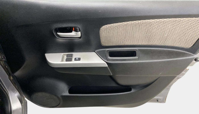 2014 Maruti Wagon R 1.0 LXI, Petrol, Manual, 61,319 km, Driver Side Door Panels Control