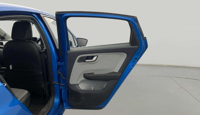 2021 Tata ALTROZ XZ PETROL, Petrol, Manual, 7,224 km, RHS Rear Door