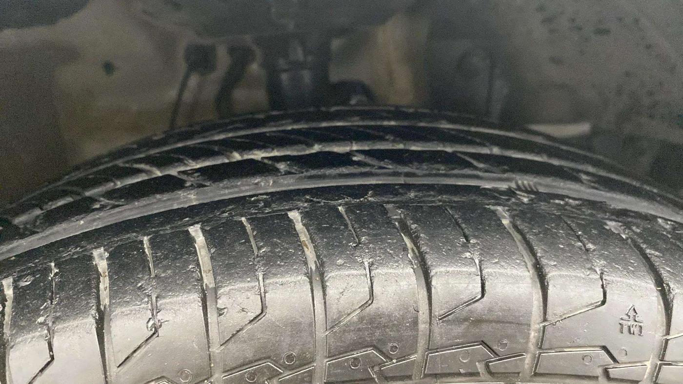 2017 Honda Jazz 1.2L I-VTEC V AT, Petrol, Automatic, 72,963 km, Right Front Tyre Tread