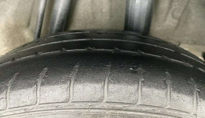 2017 Honda Jazz 1.2L I-VTEC V AT, Petrol, Automatic, 72,963 km, Left Rear Tyre Tread