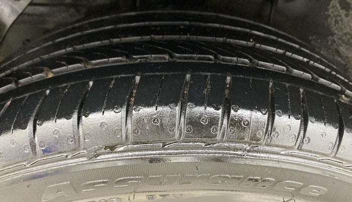 2019 Hyundai Elite i20 ASTA 1.2 (O), Petrol, Manual, 57,400 km, Right Rear Tyre Tread