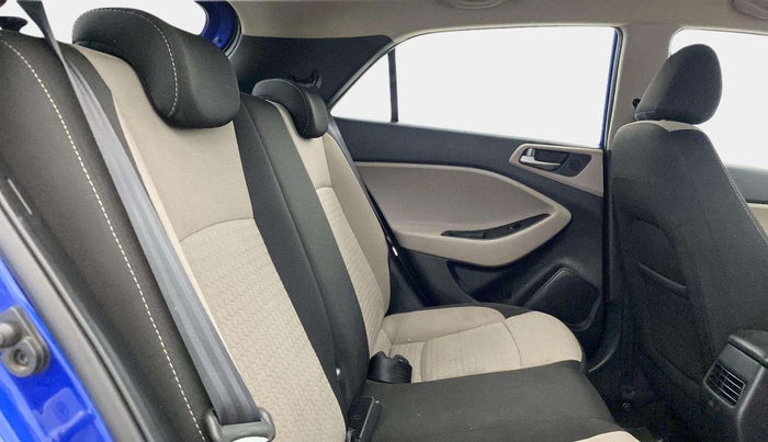 2016 Hyundai Elite i20 ASTA 1.2 (O), Petrol, Manual, 44,702 km, Right Side Rear Door Cabin