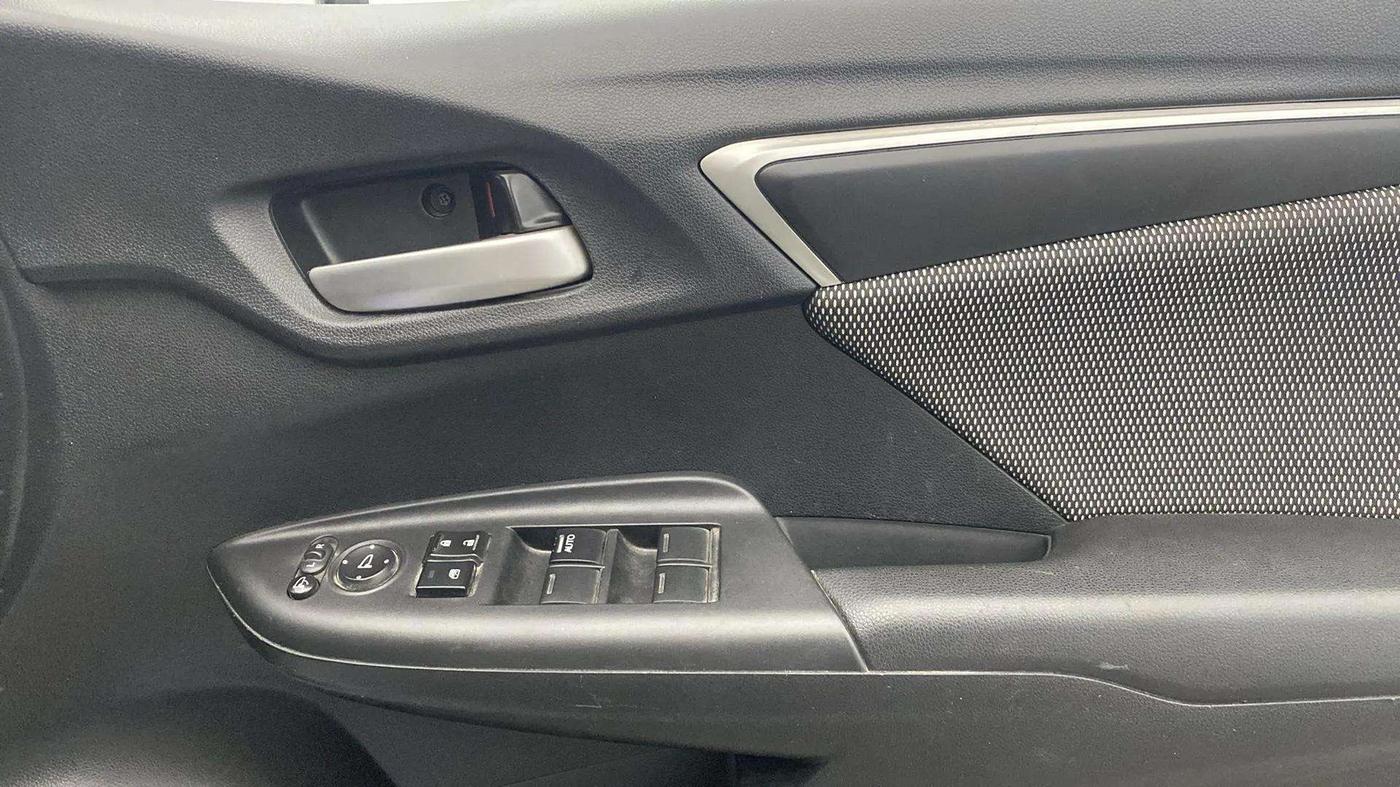 2019 Honda WR-V 1.2L I-VTEC VX MT, Petrol, Manual, 27,400 km, Driver Side Door Panels Control
