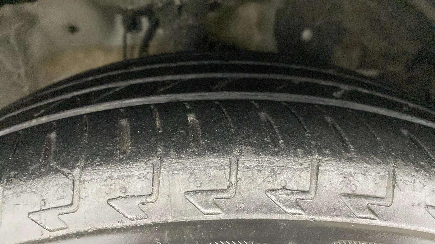 2019 Honda WR-V 1.2L I-VTEC VX MT, Petrol, Manual, 27,400 km, Right Front Tyre Tread