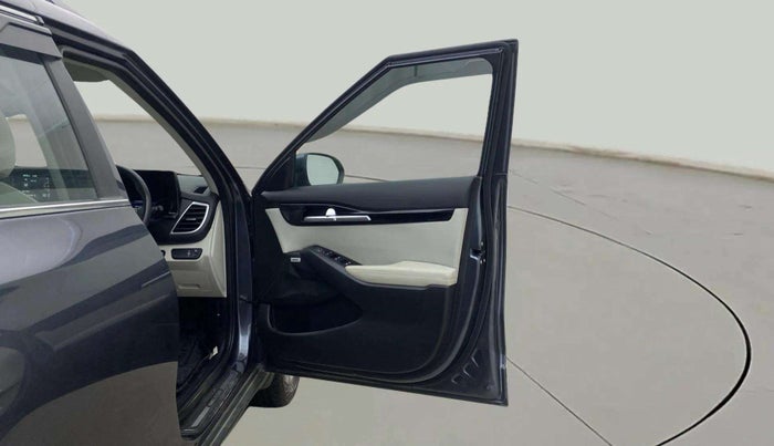 2021 KIA SELTOS HTX PLUS AT1.5 DIESEL, Diesel, Automatic, 31,876 km, RHS Front Door