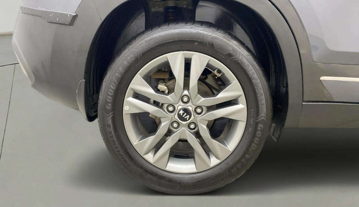 2021 KIA SELTOS HTX PLUS AT1.5 DIESEL, Diesel, Automatic, 31,876 km, Right Rear Wheel