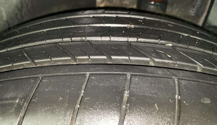2021 KIA SELTOS HTX PLUS AT1.5 DIESEL, Diesel, Automatic, 31,876 km, Left Rear Tyre Tread