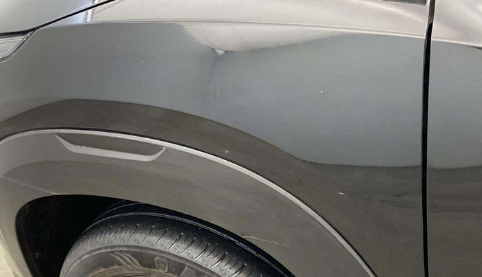 2024 Nissan MAGNITE Kuro Edition 1.0  MT , Petrol, Manual, 20,428 km, Left fender - Minor scratches