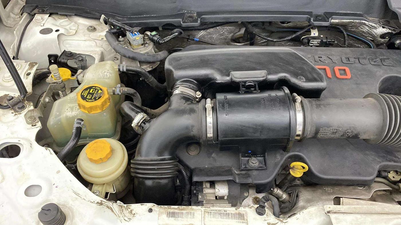 2021 Tata Harrier XZA PLUS 2.0L DUAL TONE, Diesel, Automatic, 44,378 km, Engine View - Right