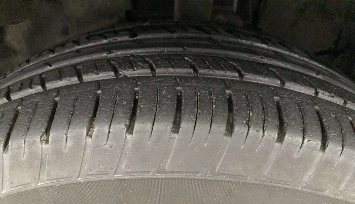 2021 Tata Harrier XZA PLUS 2.0L DUAL TONE, Diesel, Automatic, 44,023 km, Left Front Tyre Tread