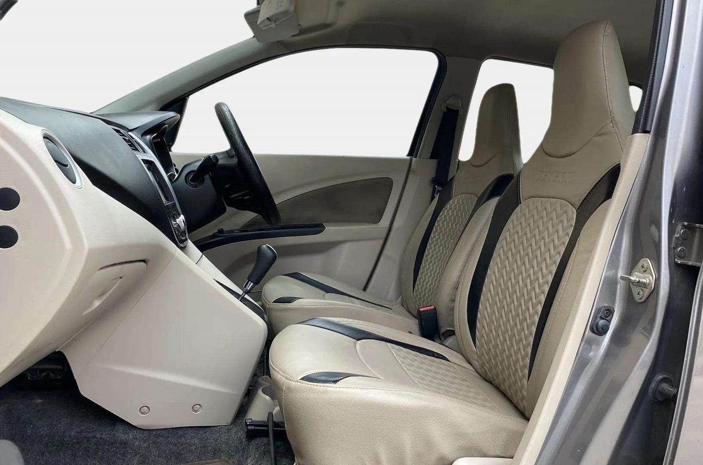 2018 Maruti Celerio ZXI AMT, Petrol, Automatic, 44,696 km, Right Side Front Door Cabin