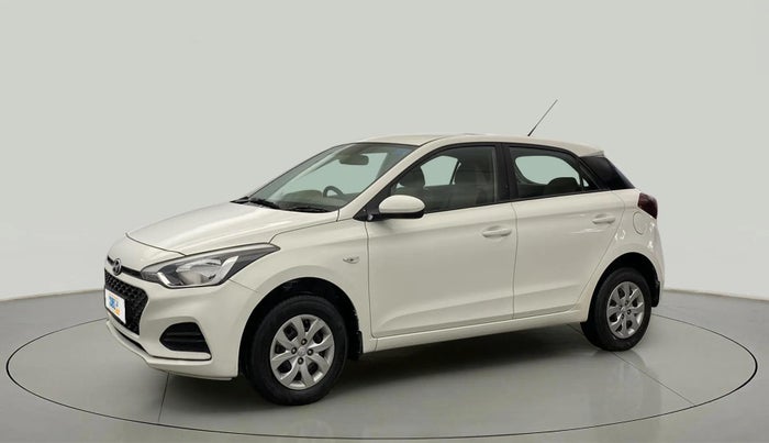 2018 Hyundai Elite i20 MAGNA EXECUTIVE CVT, Petrol, Automatic, 12,704 km, Left Front Diagonal