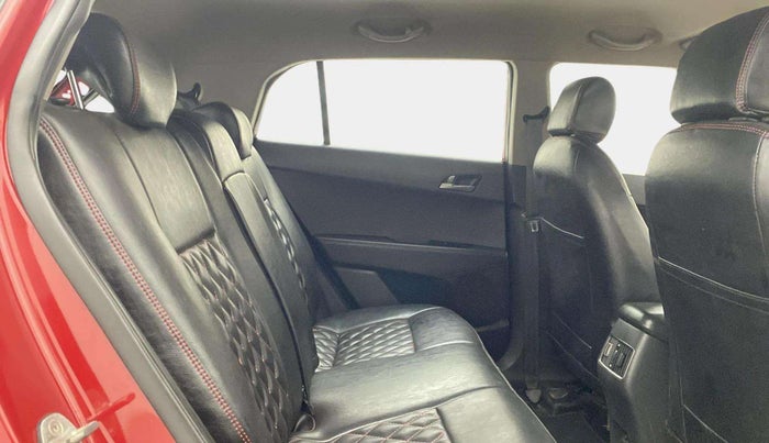2017 Hyundai Creta SX PLUS 1.6 PETROL, Petrol, Manual, 73,653 km, Right Side Rear Door Cabin