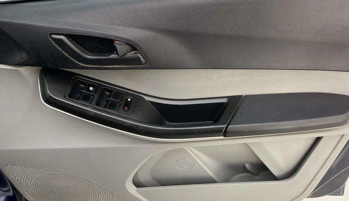 2021 Tata Tiago XT (O) PETROL, Petrol, Manual, 59,017 km, Driver Side Door Panels Control