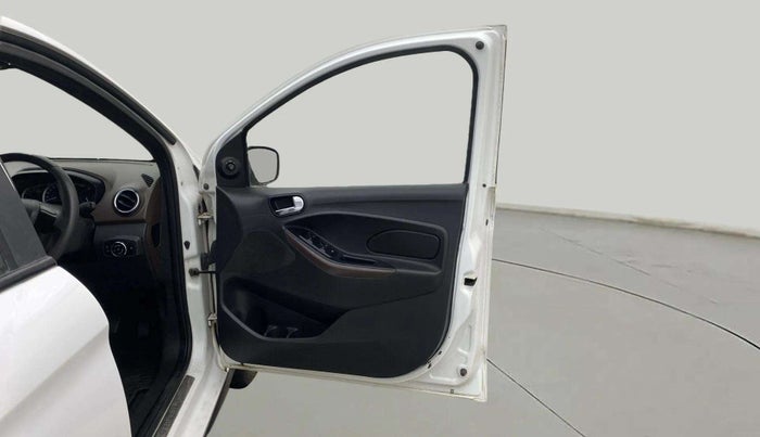 2019 Ford FREESTYLE TITANIUM 1.5 DIESEL, Diesel, Manual, 74,073 km, RHS Front Door