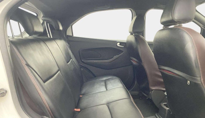2019 Ford FREESTYLE TITANIUM 1.5 DIESEL, Diesel, Manual, 74,073 km, Right Side Rear Door Cabin