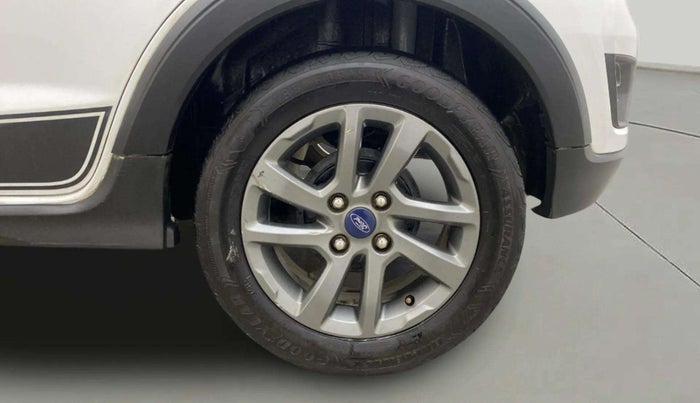 2019 Ford FREESTYLE TITANIUM 1.5 DIESEL, Diesel, Manual, 74,073 km, Left Rear Wheel