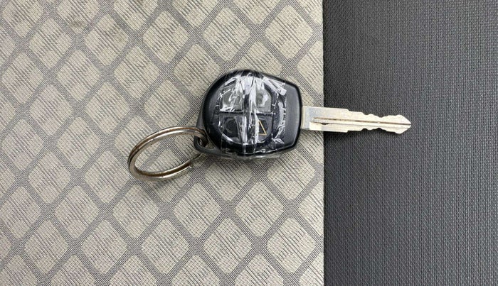 2023 Maruti Alto K10 VXI PLUS, Petrol, Manual, 8,090 km, Key Close Up