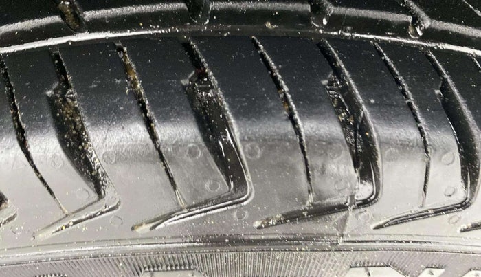 2023 Maruti Alto K10 VXI PLUS, Petrol, Manual, 8,090 km, Left Rear Tyre Tread