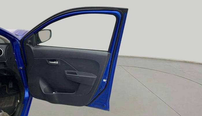 2023 Maruti Alto K10 VXI PLUS, Petrol, Manual, 8,090 km, RHS Front Door