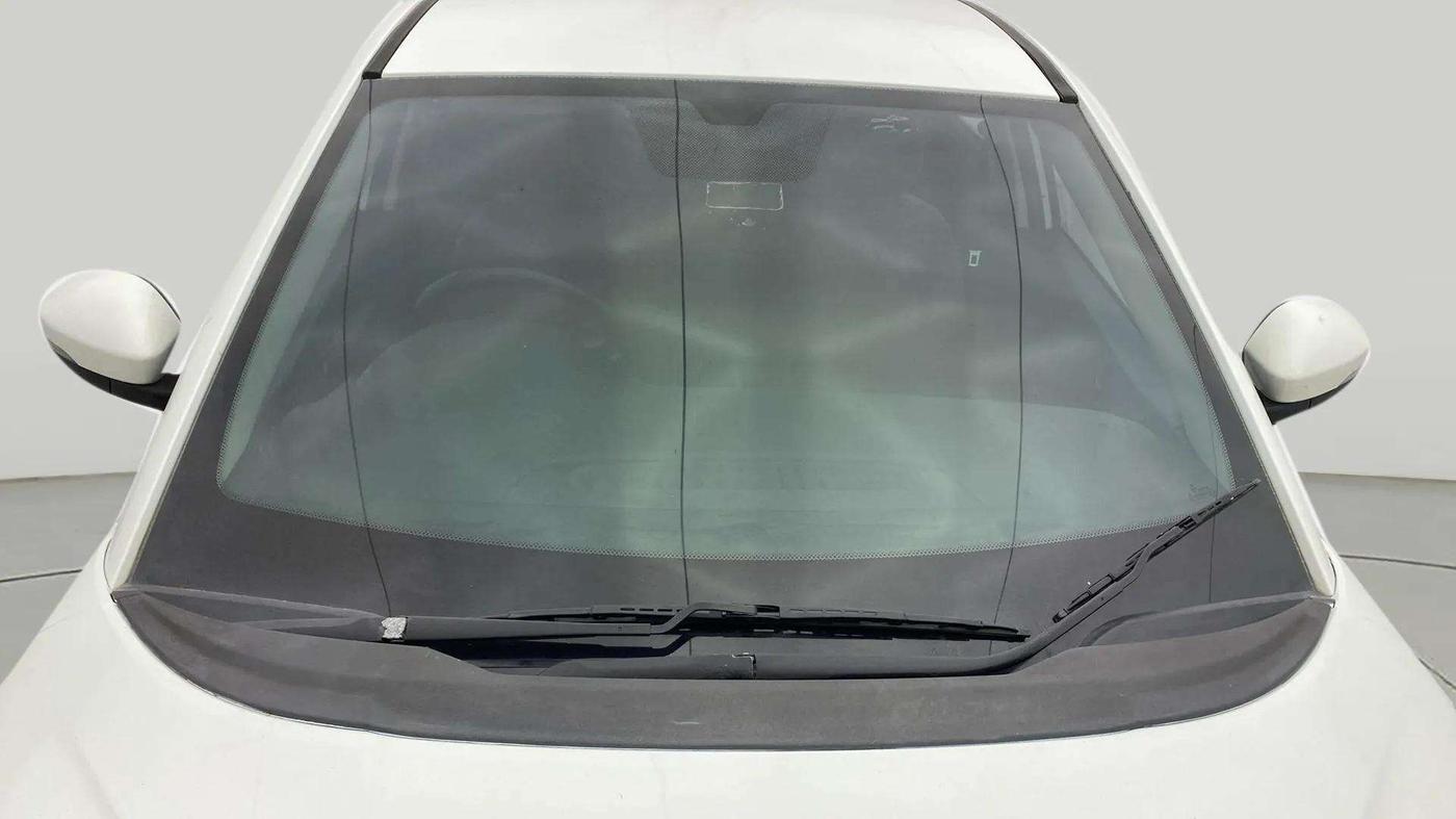 2019 Tata NEXON XMA PETROL, Petrol, Automatic, 94,711 km, Front Windshield