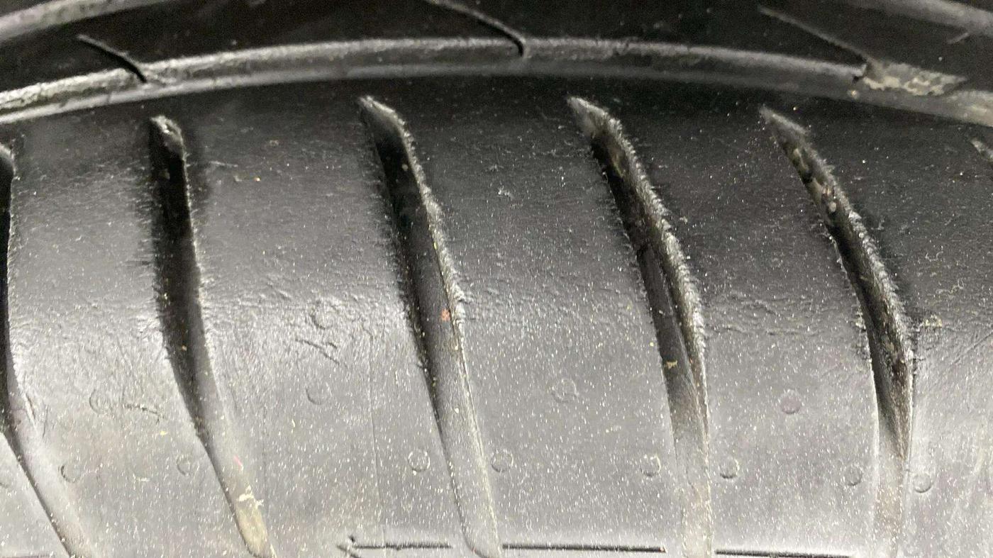 2019 Tata NEXON XMA PETROL, Petrol, Automatic, 94,711 km, Left Rear Tyre Tread