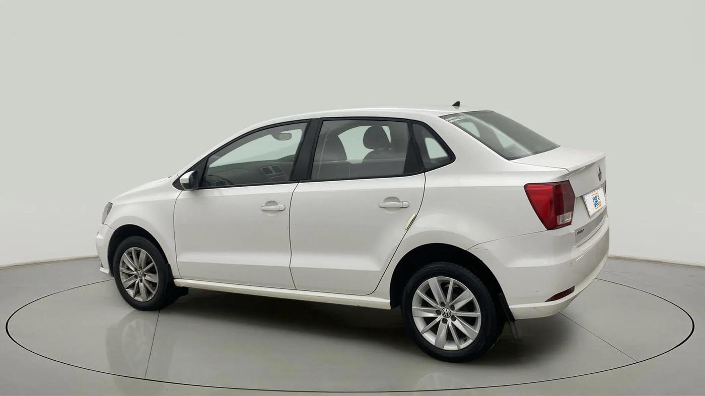 2016 Volkswagen Ameo HIGHLINE1.2L, Petrol, Manual, 66,909 km, Left Back Diagonal