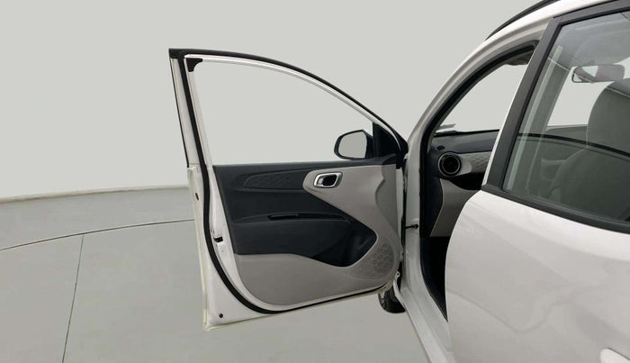 2023 Hyundai GRAND I10 NIOS SPORTZ 1.2 KAPPA VTVT CNG, CNG, Manual, 37,837 km, LHS Front Door