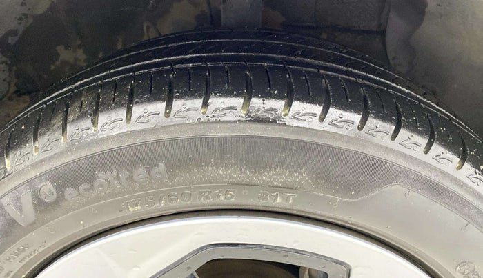 2023 Hyundai GRAND I10 NIOS SPORTZ 1.2 KAPPA VTVT CNG, CNG, Manual, 37,837 km, Right Front Tyre Tread