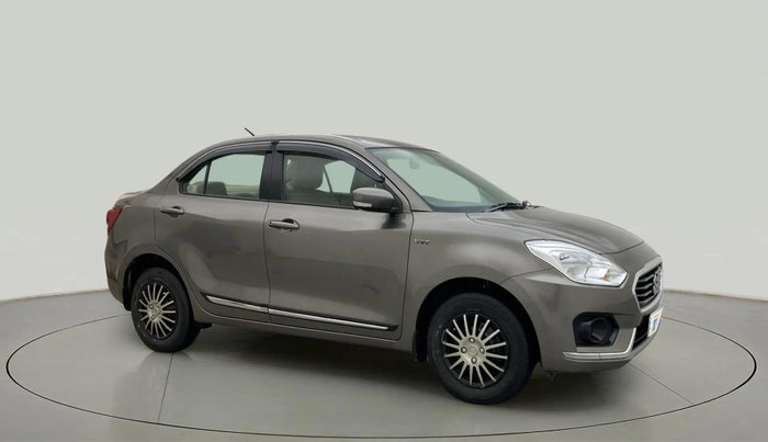 2018 Maruti Dzire VXI, Petrol, Manual, 43,451 km, Right Front Diagonal