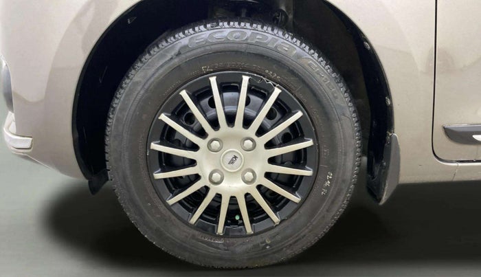 2018 Maruti Dzire VXI, Petrol, Manual, 43,451 km, Left Front Wheel
