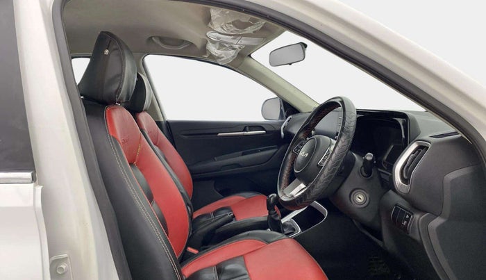 2022 KIA SONET HTK PLUS 1.2, Petrol, Manual, 61,237 km, Right Side Front Door Cabin