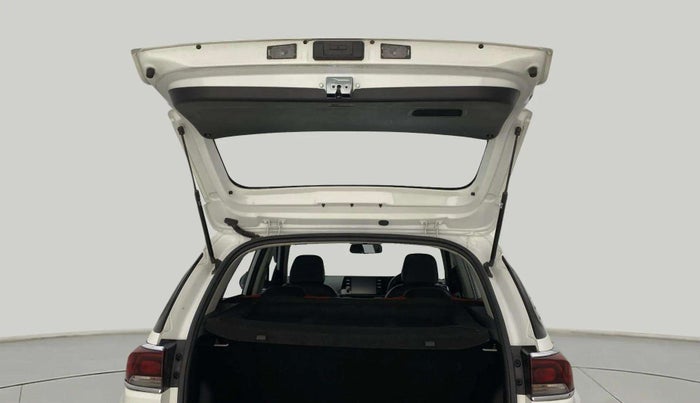 2022 KIA SONET HTK PLUS 1.2, Petrol, Manual, 61,237 km, Boot Door Open