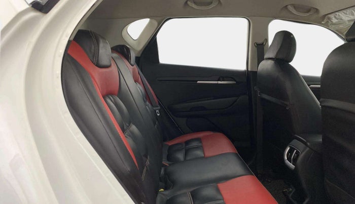 2022 KIA SONET HTK PLUS 1.2, Petrol, Manual, 61,237 km, Right Side Rear Door Cabin