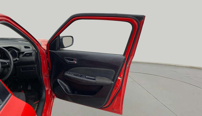 2020 Maruti Swift VXI, Petrol, Manual, 53,668 km, RHS Front Door