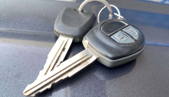 2022 Maruti Alto VXI, Petrol, Manual, 27,347 km, Key Close Up