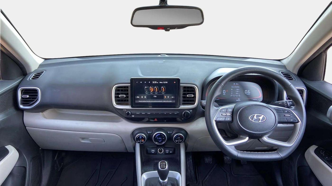 2024 Hyundai VENUE SX 1.2 PETROL, Petrol, Manual, 20,731 km, Dashboard