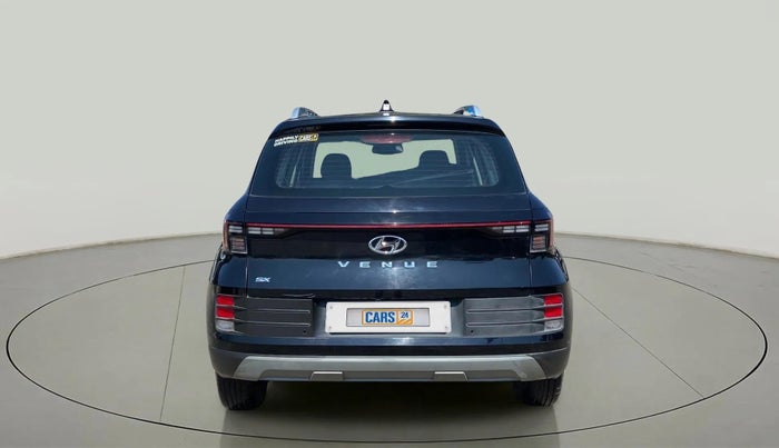 2024 Hyundai VENUE SX 1.2 PETROL, Petrol, Manual, 20,523 km, Back/Rear