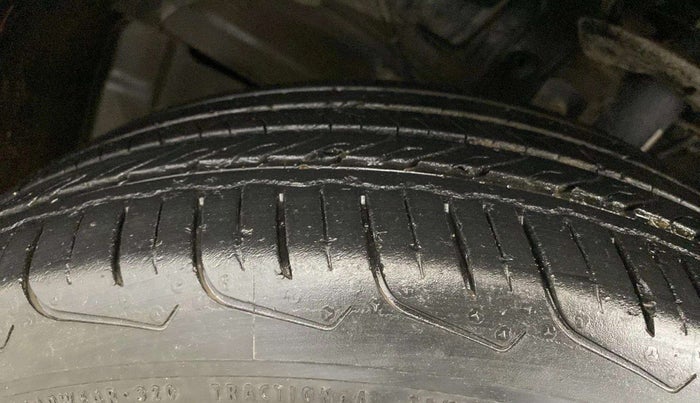 2023 Maruti FRONX DELTA PLUS 1.2MT, Petrol, Manual, 43,437 km, Left Front Tyre Tread