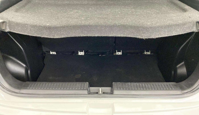 2023 Maruti FRONX DELTA PLUS 1.2MT, Petrol, Manual, 43,437 km, Boot Inside