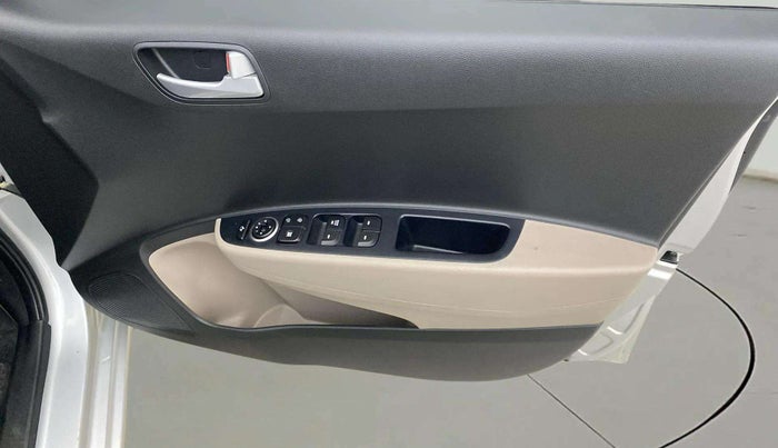 2018 Hyundai Grand i10 SPORTZ (O) AT 1.2 KAPPA VTVT, Petrol, Automatic, 6,422 km, Driver Side Door Panels Control