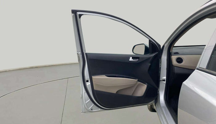 2018 Hyundai Grand i10 SPORTZ (O) AT 1.2 KAPPA VTVT, Petrol, Automatic, 6,422 km, LHS Front Door