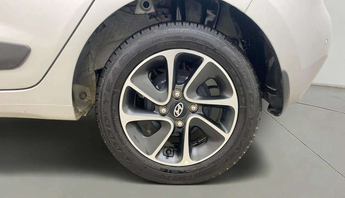 2018 Hyundai Grand i10 SPORTZ (O) AT 1.2 KAPPA VTVT, Petrol, Automatic, 6,422 km, Left Rear Wheel