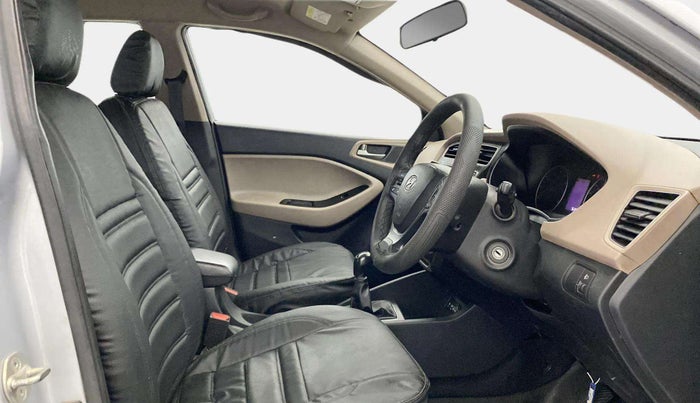 2019 Hyundai Elite i20 MAGNA PLUS 1.2, Petrol, Manual, 76,325 km, Right Side Front Door Cabin
